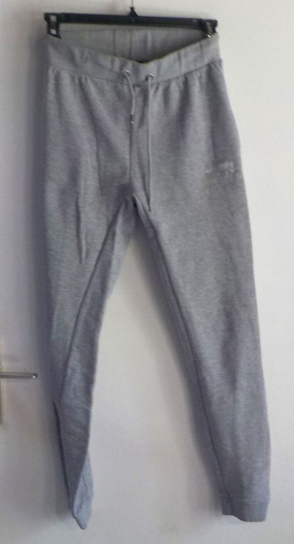 JOGGING GRIS AIRNESS HOMME TAILLE L Vêtements
