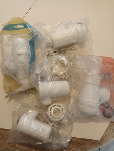 Lot de 4 siphons vier neuf 12 Angoulme (16)