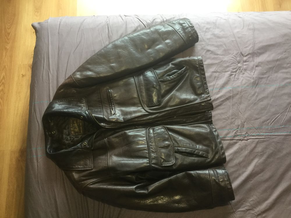 Blouson redsking en cuir
Vêtements