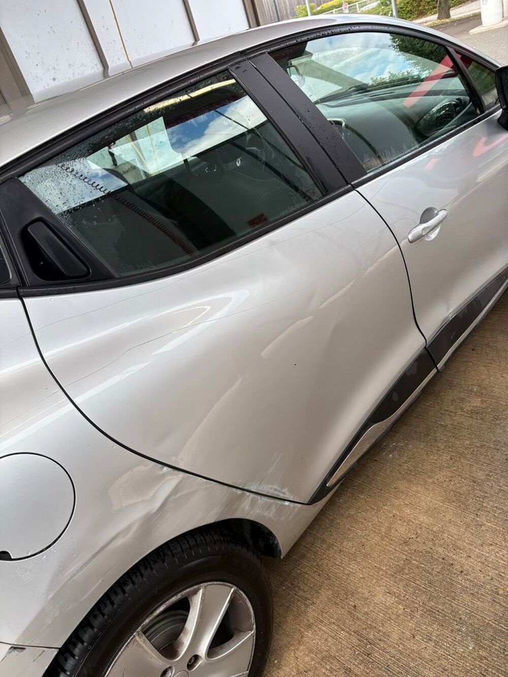 Clio IV dCi 75 eco2 Zen 2014 occasion 78114 Magny-les-Hameaux