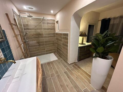  Chambre � louer 9 pi�ces 25 m� Le cannet-des-maures