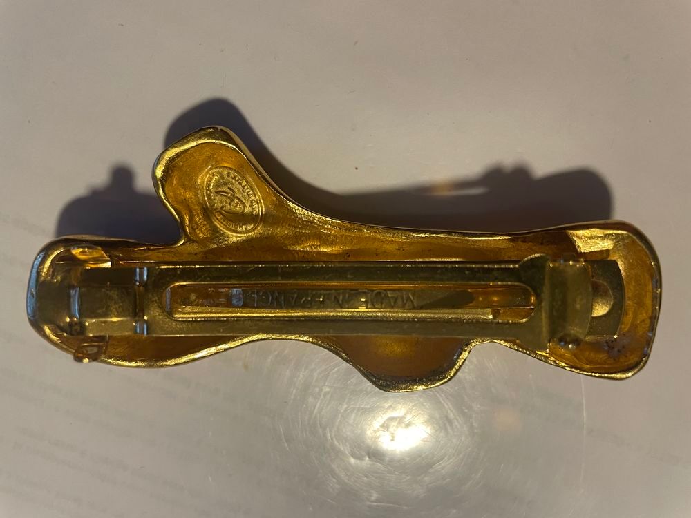Barrette dor&eacute;e branche C.LACROIX Bijoux et montres