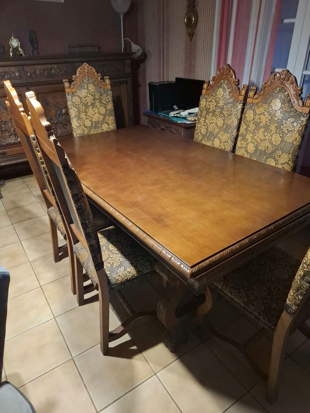 Salle a manger renaissance espagnole Meubles