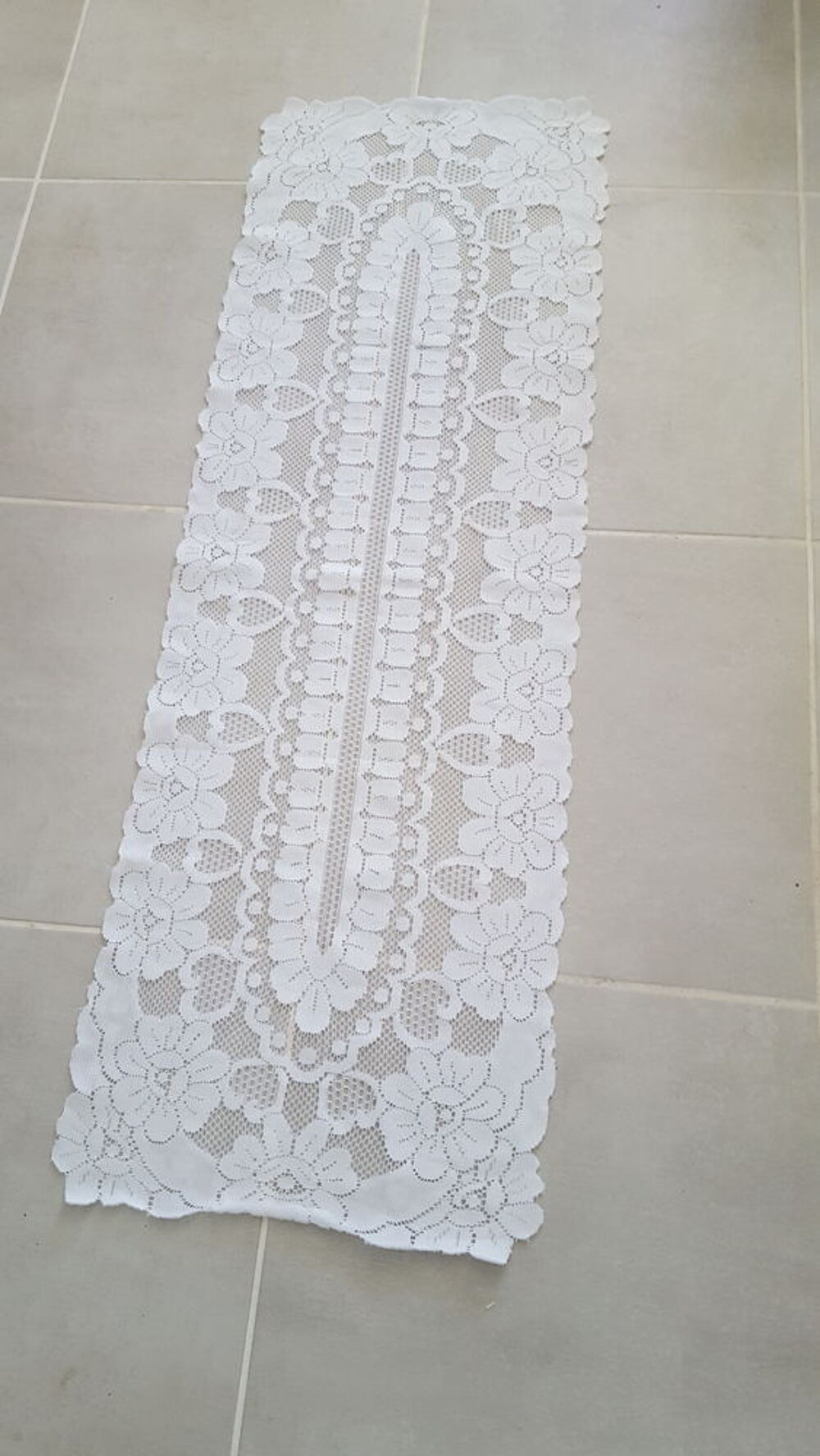 chemin de table blanc Décoration