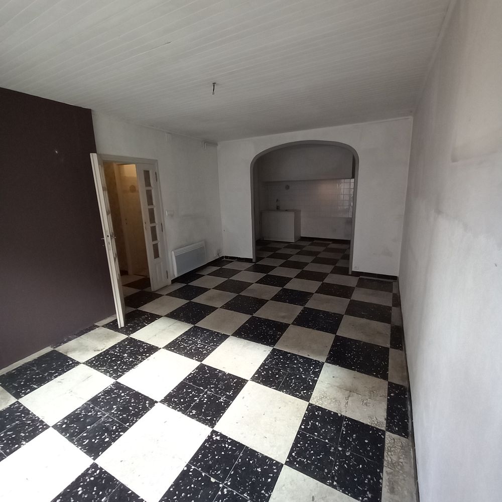 Vente Appartement Appartement T3 en centre ville RDC Garons