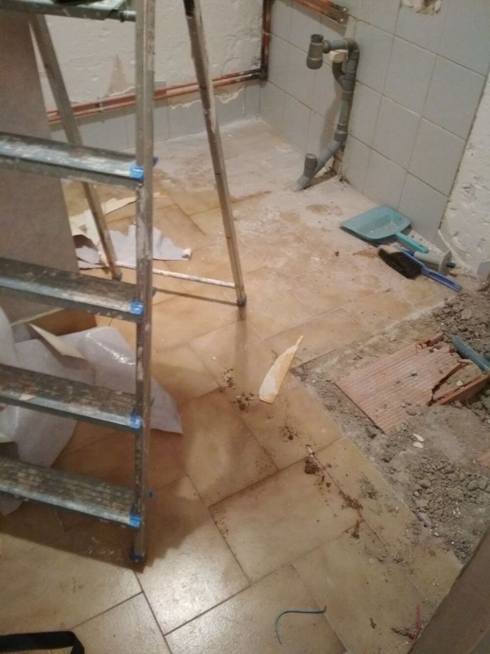   cherche travaux dans le bâtiments  