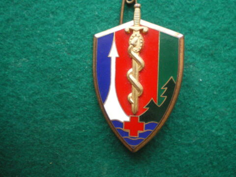 Insigne de Santé - Direction Service Santé F.F.A. - 2°CA. 15 Caen (14)