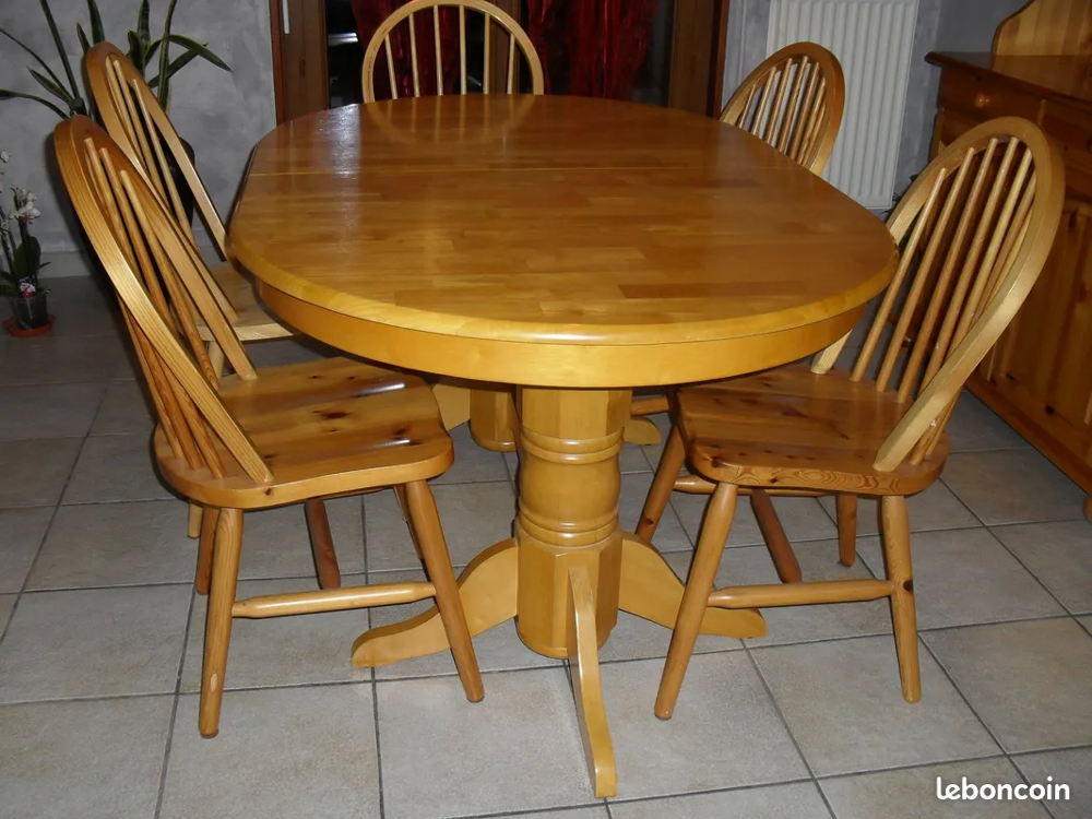 Table en pin Meubles