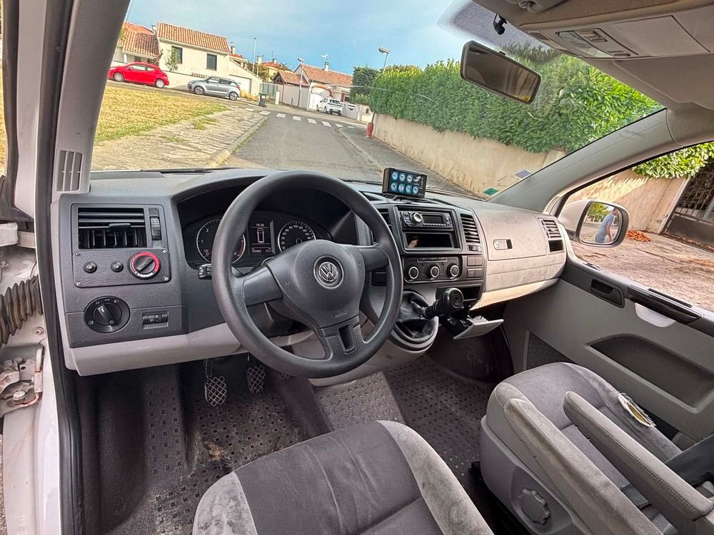 Caravelle California 2.0 TDI 110 BMT BVM5 Beach Camper 2016 occasion 31770 Colomiers