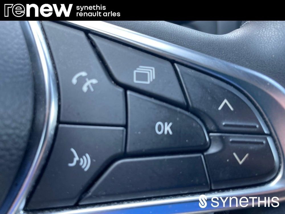 Captur E-Tech full hybrid 145 Evolution 2023 occasion 13200 Arles