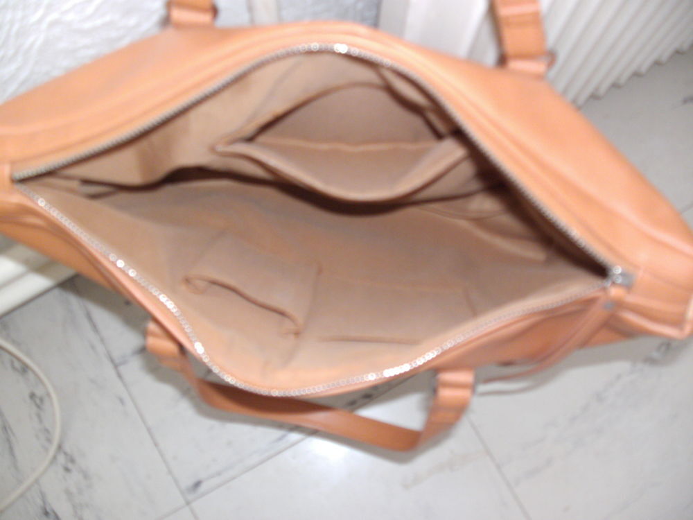 SAC BEIGE Maroquinerie