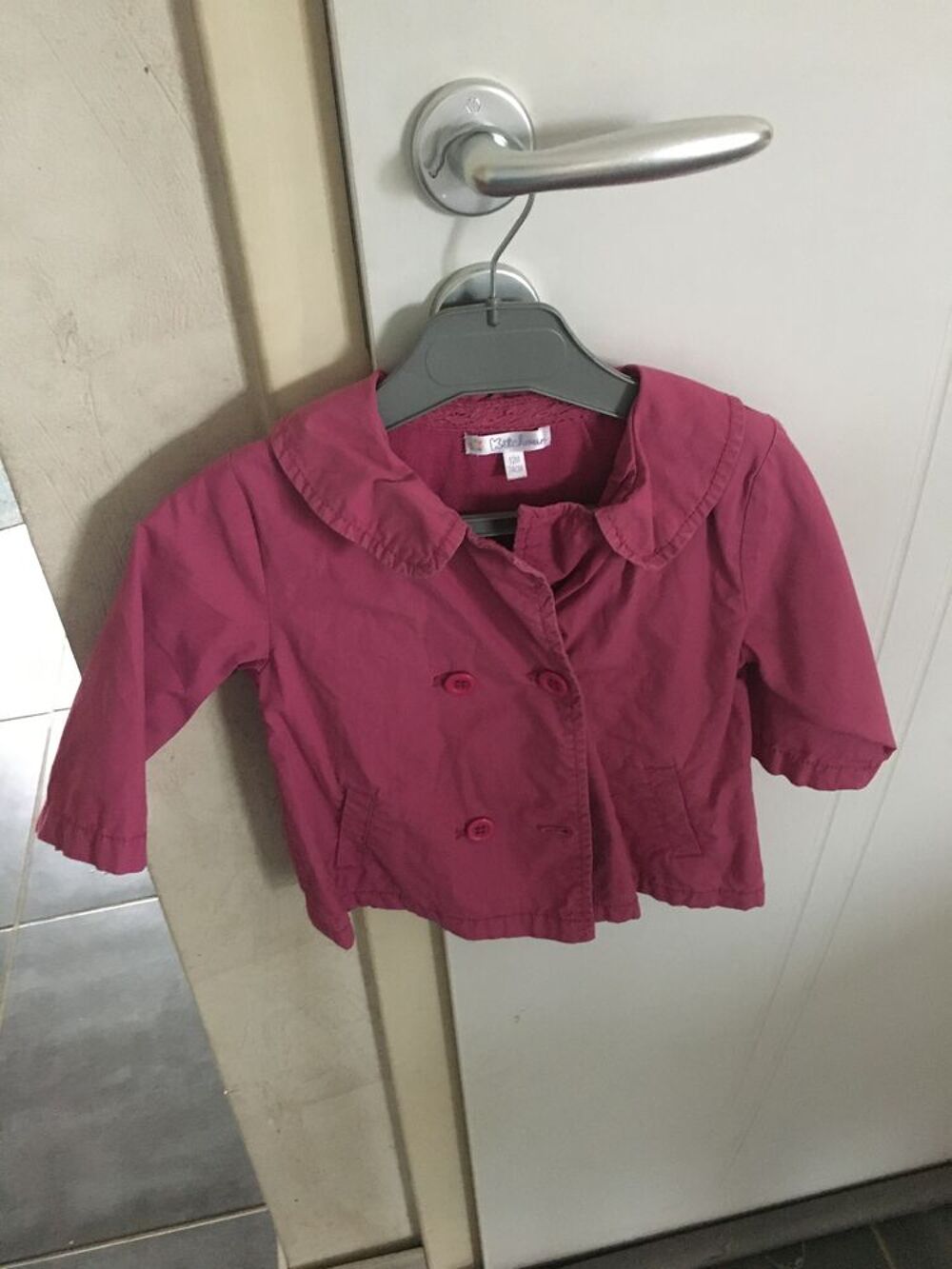 veste b&eacute;b&eacute; 12 mois Puériculture
