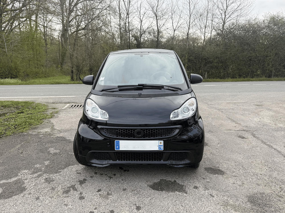 ForTwo Smart FORTWO Coupe 71ch PASSION 2014 occasion 78610 Saint-L&eacute;ger-en-Yvelines