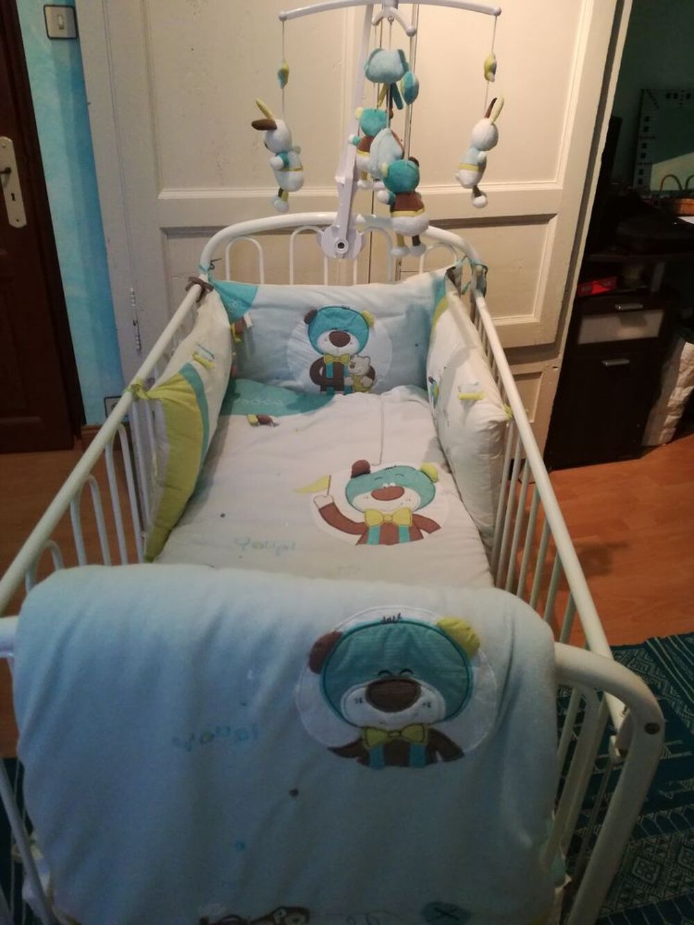 Lit de b&eacute;b&eacute; Mobilier enfants