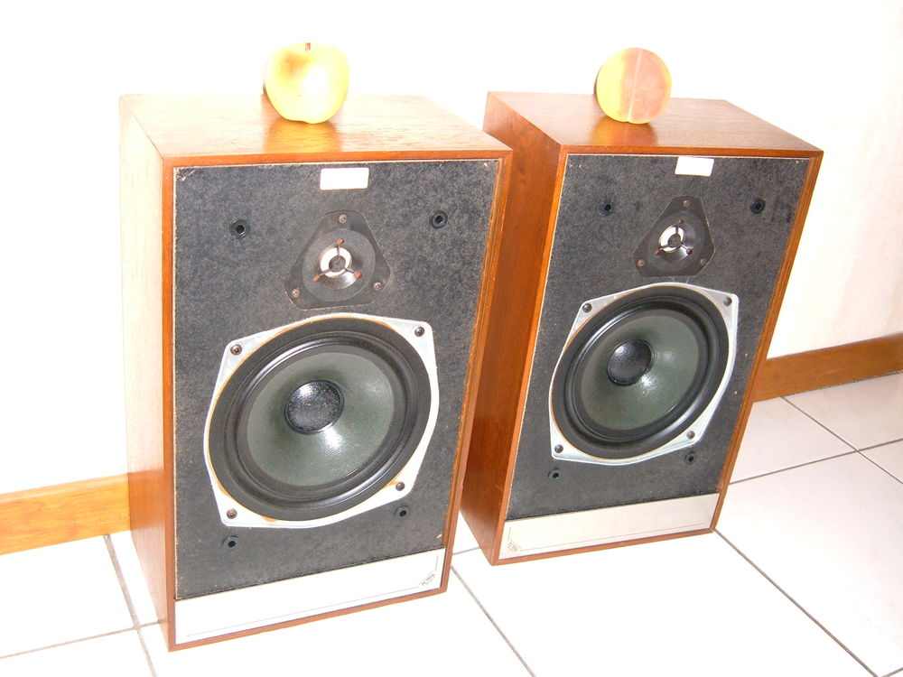 FIN de ma COLLECTION d'&eacute;l&eacute;ments AUDIO de 1950 &agrave; 1990 Audio et hifi