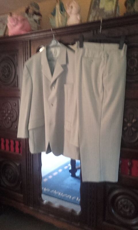 vend vetement homme 0 Pleurtuit (35)