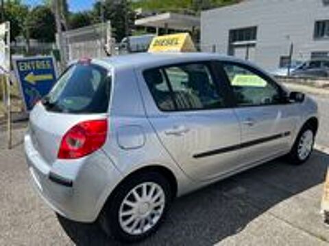 Clio III Clio 1.5 dCi 85 Confort Pack Clim Dynamique 2006 occasion 42700 Firminy