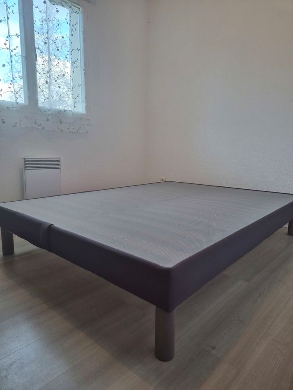 Sommier 140 X 190 &Eacute;tat neuf Meubles