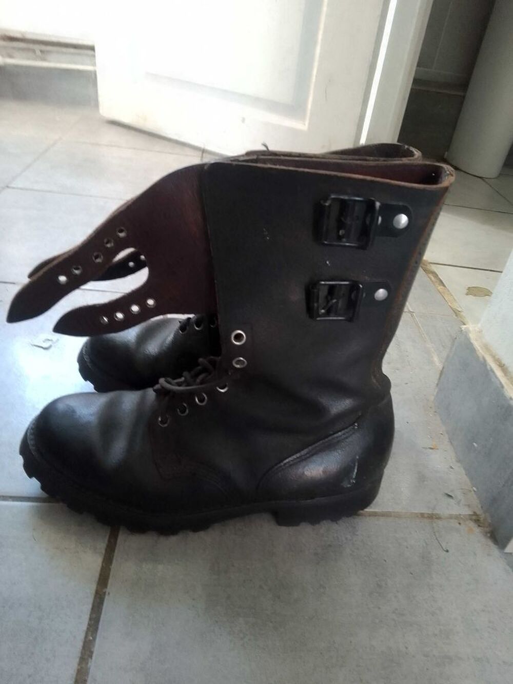 rangers militaire de l'arm&eacute;e Chaussures