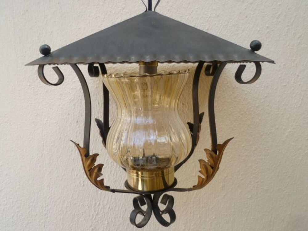 Suspension fer forg&eacute; Décoration