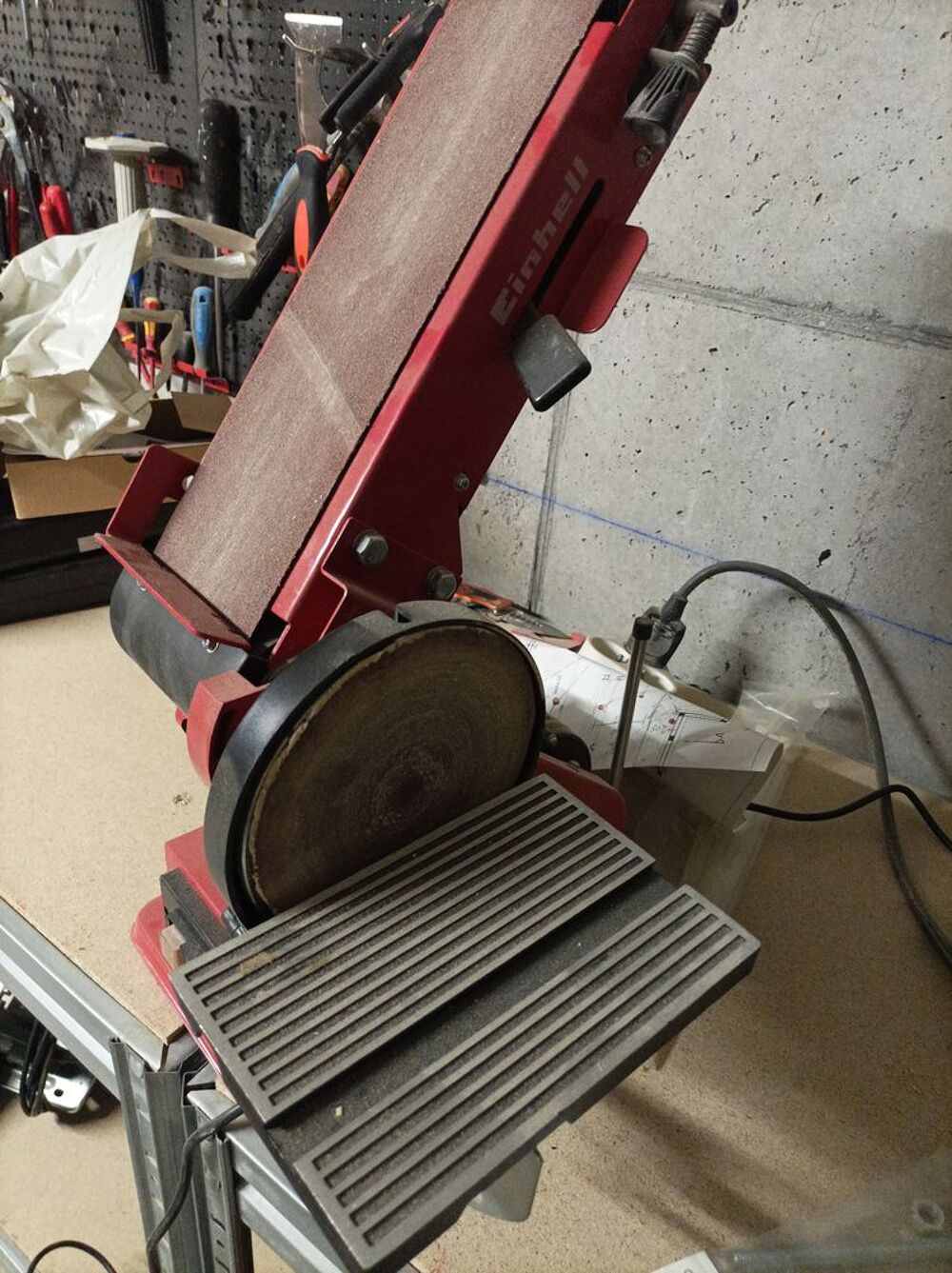 ponceuse &agrave; bande Bricolage