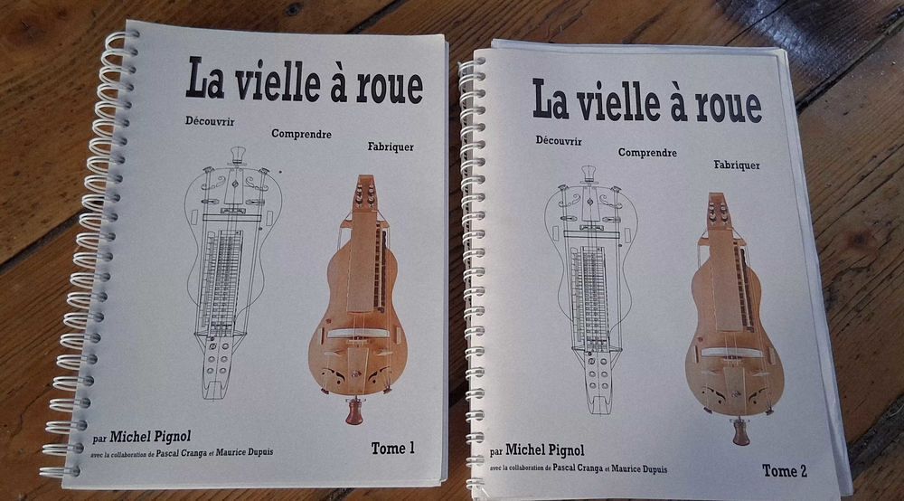 LA VIELLE A ROUE -2 livres et planches RARE 
