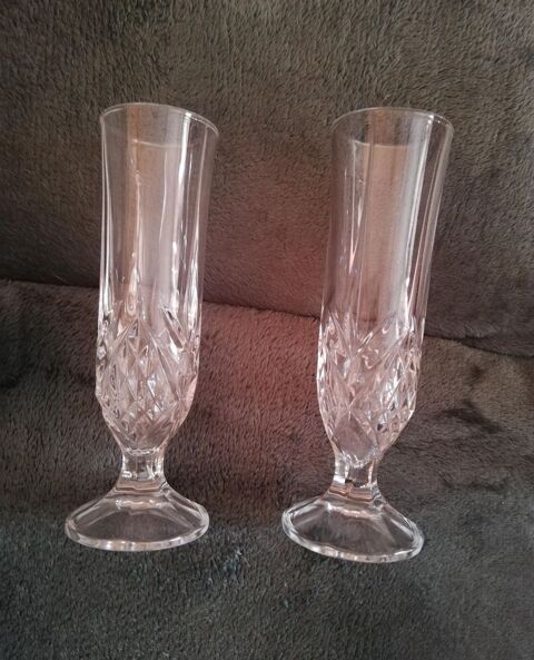 Vases soliflore (x 2). 25 Asni�res-sur-Seine (92)