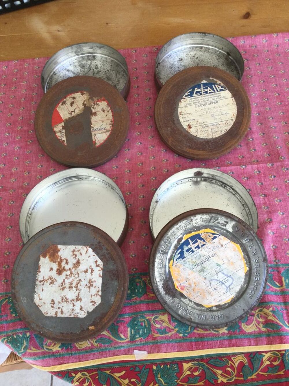 Boites &agrave; Film Anciennes - Lot de 5 Photos/Video/TV