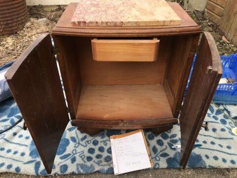 Table de nuit ancienne avec marbre 10 Romorantin-Lanthenay (41)