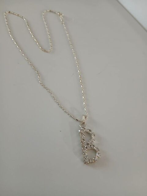 Parure du bonheur jolie lettre B N� 1404 10 Beaune (21)