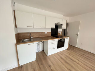  Appartement à louer 3 pièces 68 m²