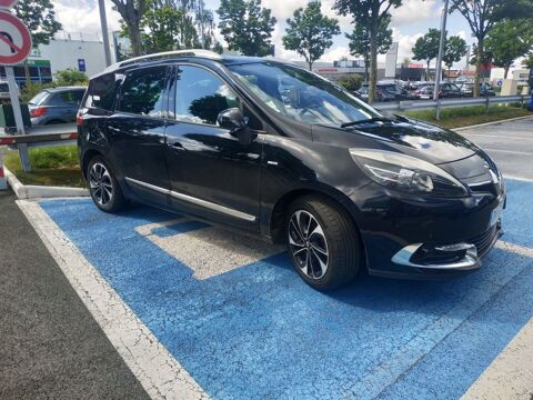 Renault grand scenic iii Grand Scénic TCe 130 Energy Bose 