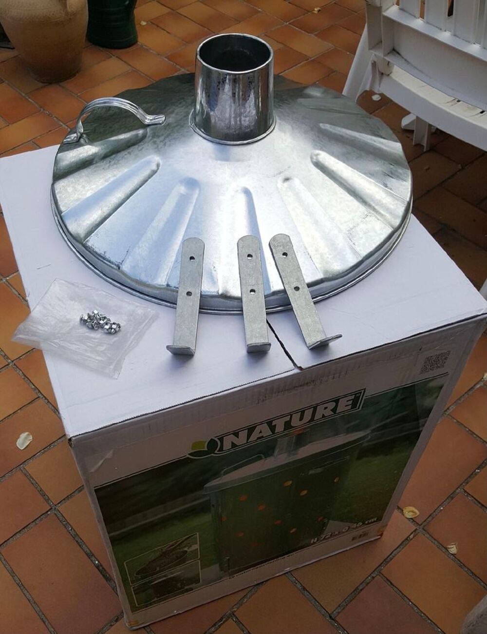 Incin&eacute;rateur de jardin en acier galvanis&eacute; Jardin