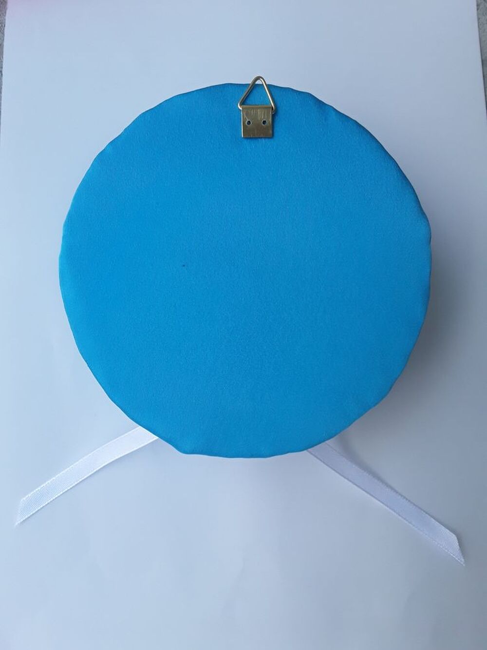 Petit chapeau en tissu neuf fait main Décoration