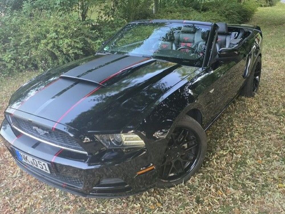 Mustang V6 2013 occasion 25420 Bart