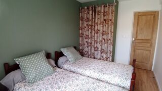  Maison � vendre 6 pi�ces 330 m� Sainte-agathe-la-bouteresse