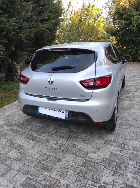 Renault Clio IV dCi 90 eco2 Intens 2015 occasion &Eacute;vry 91000