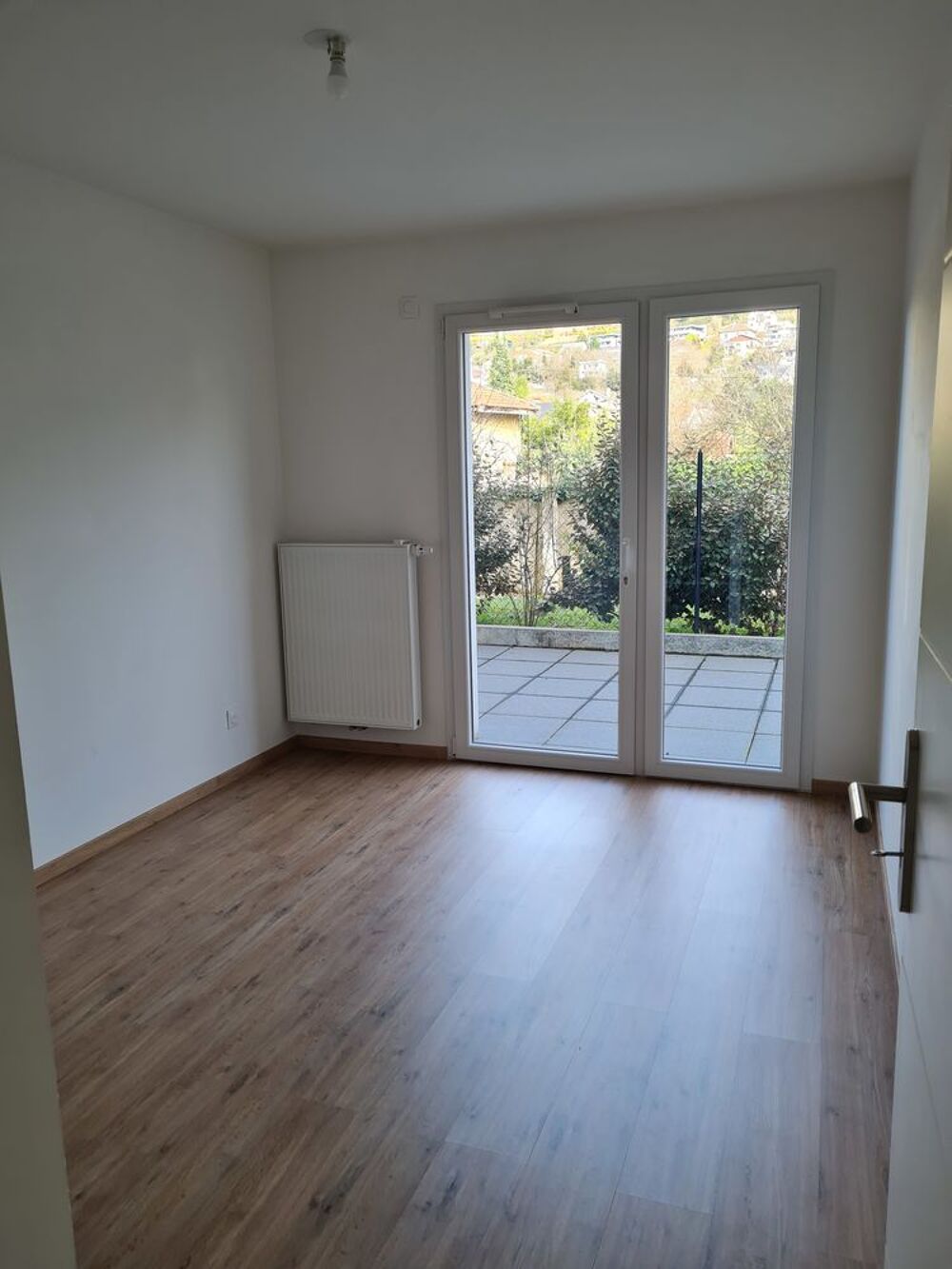 Location Appartement T2 AIX LES BAINS Aix-les-bains