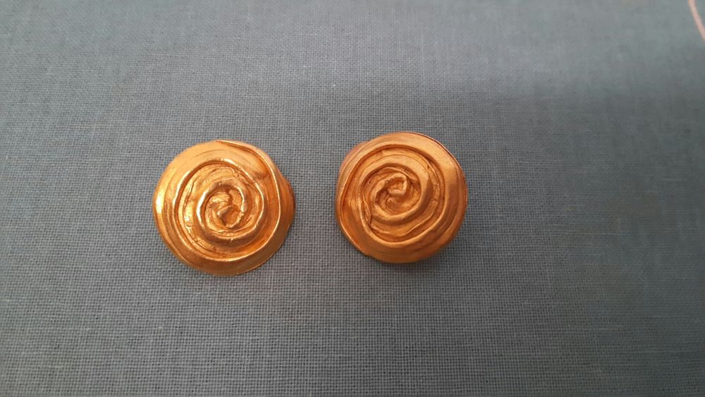 boucles d'oreilles courvoisier dor&eacute; &agrave; clips Bijoux et montres