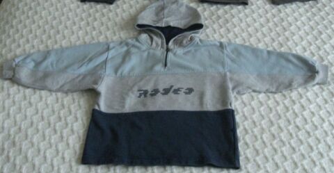 VESTE JOGGING gar�on 7 ANS 3 Saint-Andr�-les-Vergers (10)