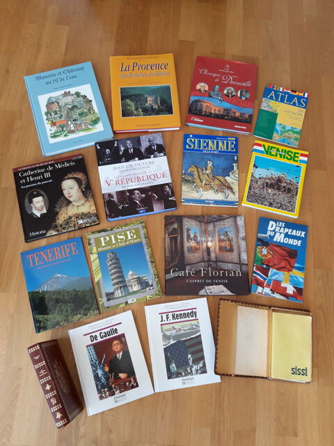 Livres : Voyages, Culture, Découvertes, Histoire, Politique. 6 Caen (14)