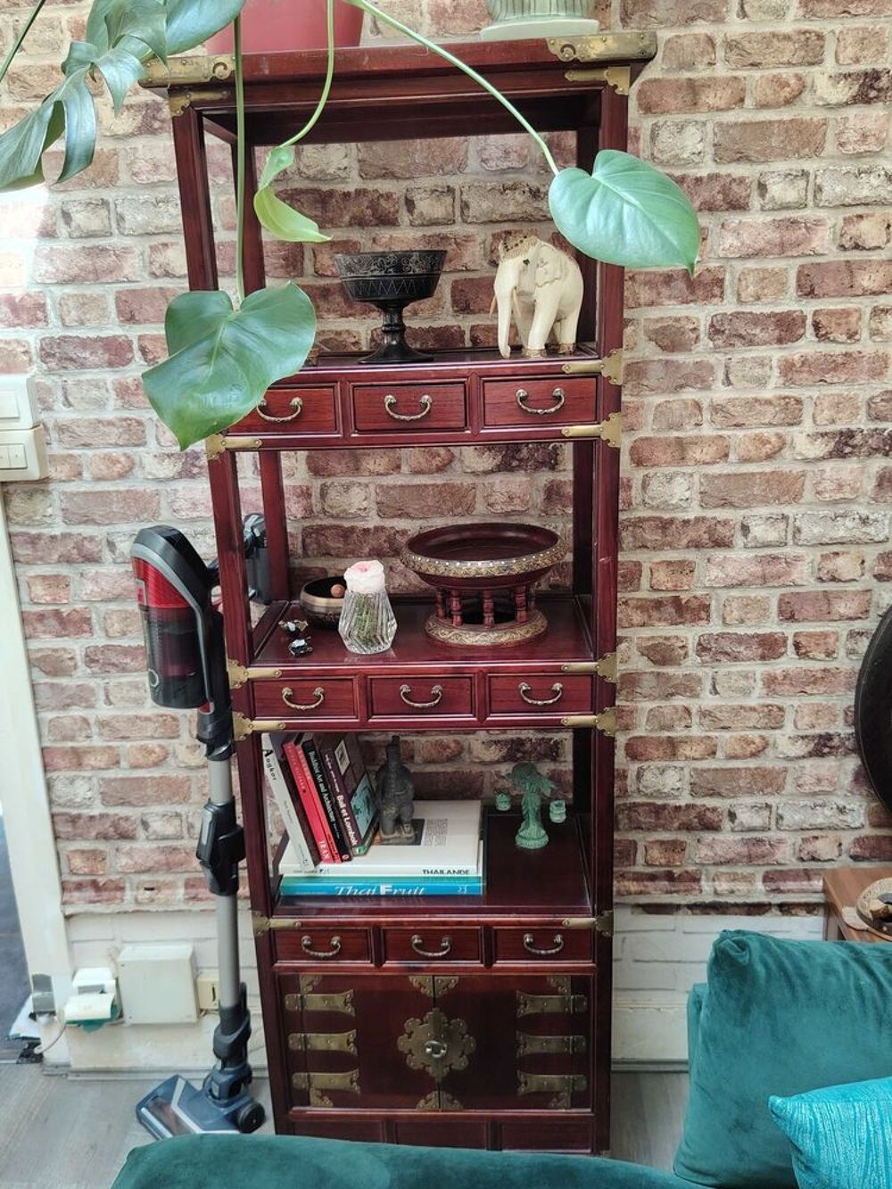 &eacute;tag&egrave;re en bois de rose tha&iuml;landais Meubles