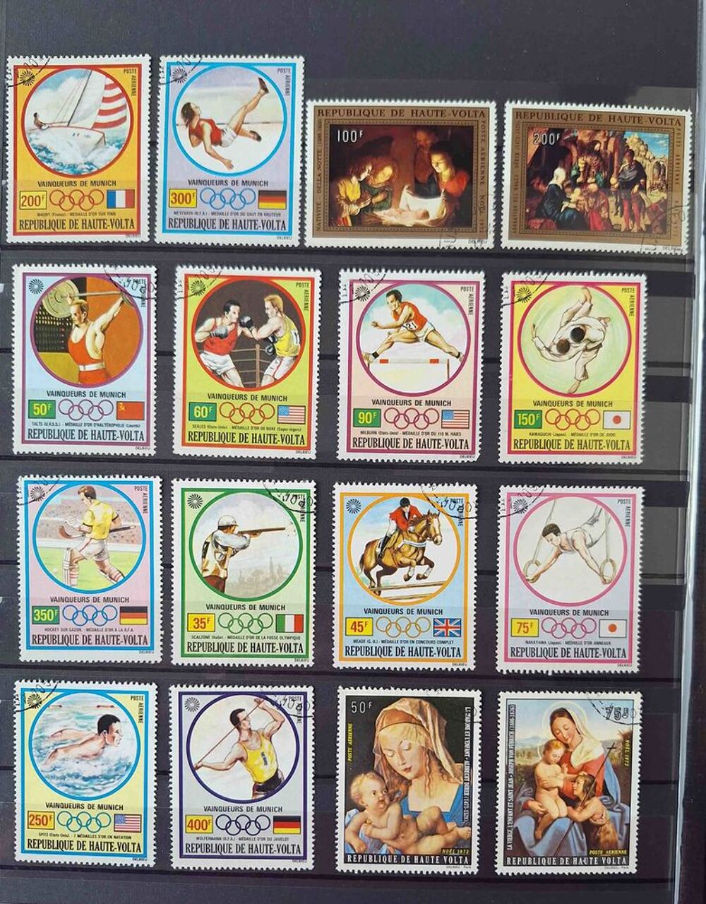 S&eacute;rie de timbres de collection de Haute-Volta bis 