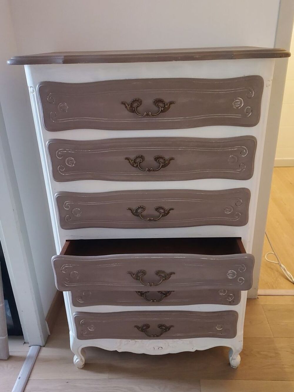 Chiffonnier 6 tiroirs relook&eacute; Meubles