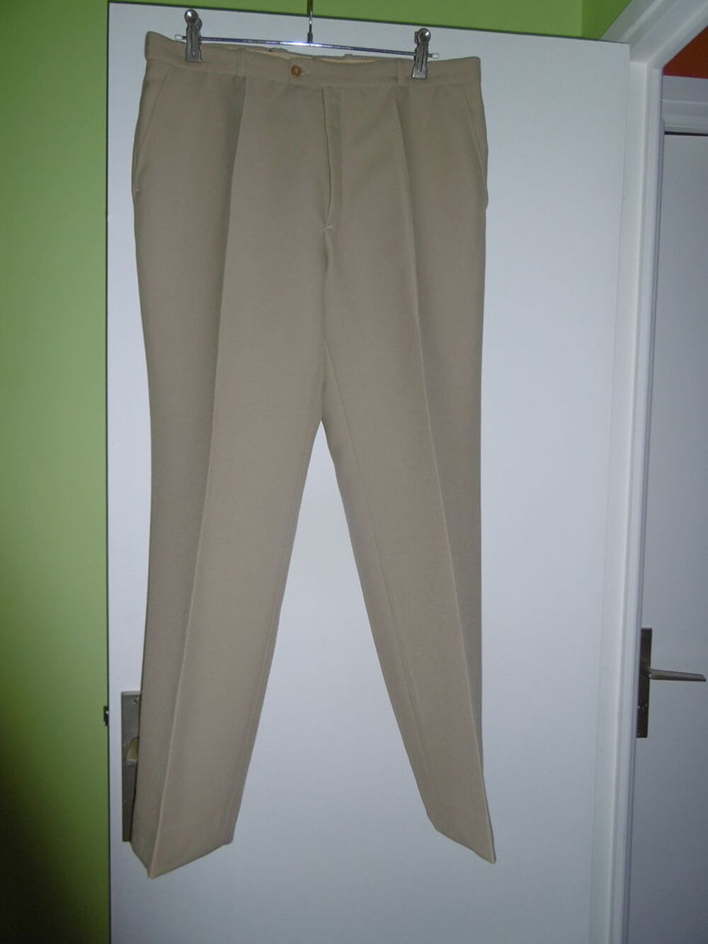Pantalon T. 46 Vêtements