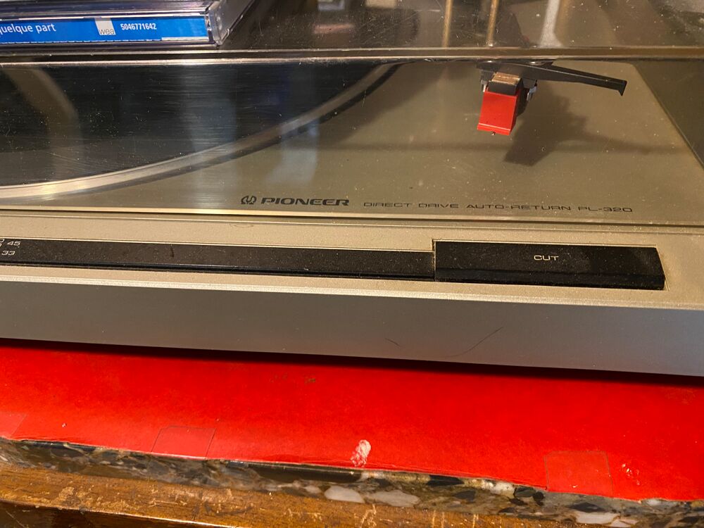 Cha&icirc;ne hi-fi compl&egrave;te r&eacute;tro 
Audio et hifi