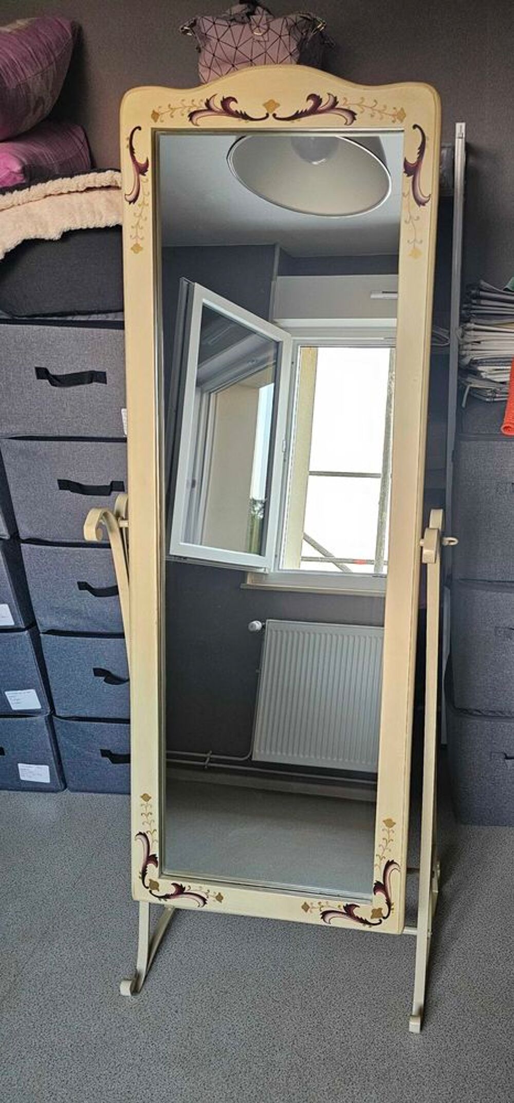 Miroir sur pied Décoration