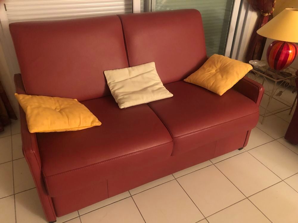  canap&eacute; convertible cuir Meubles