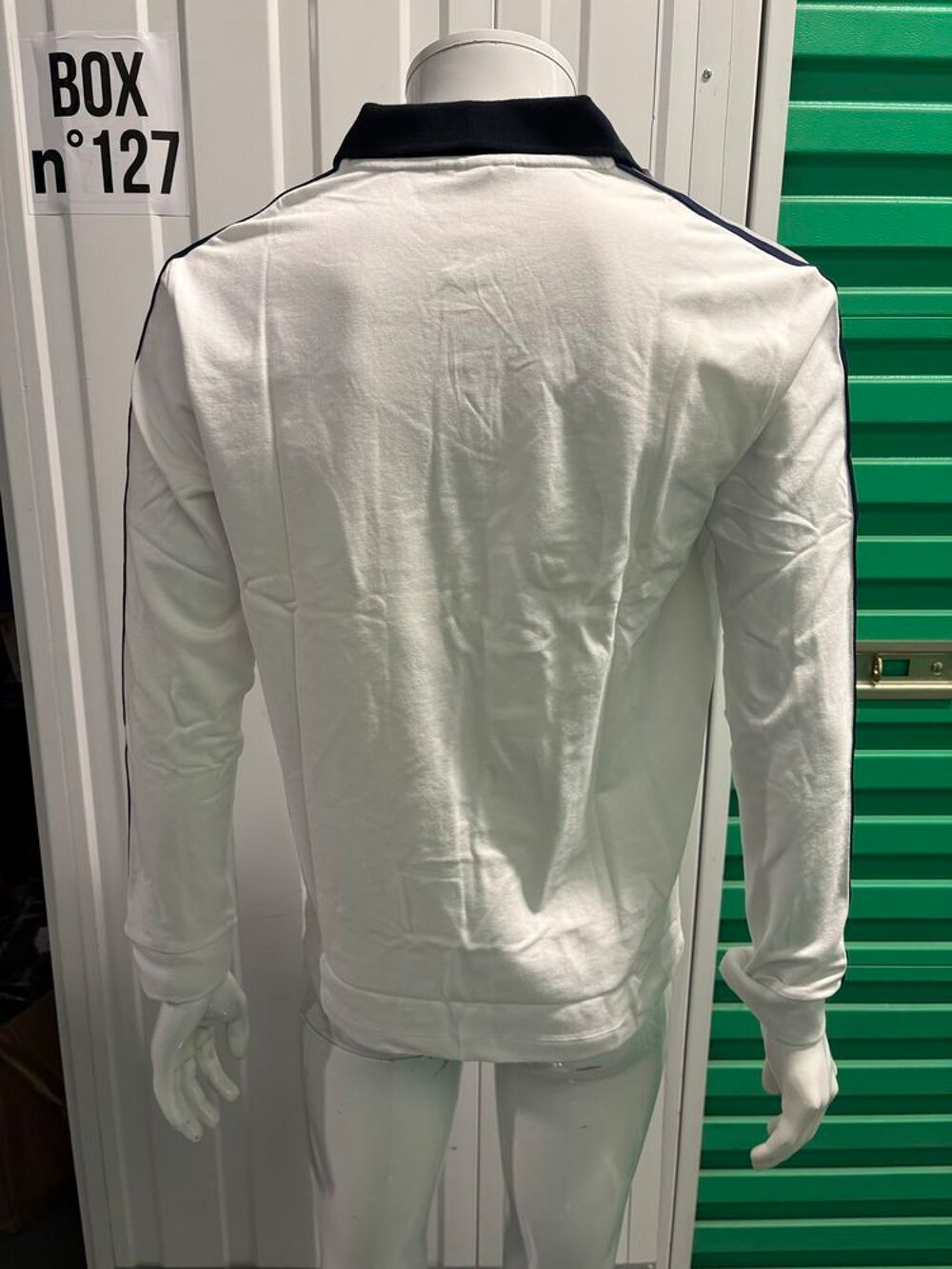 polo Lacoste neuf et authentique Vêtements