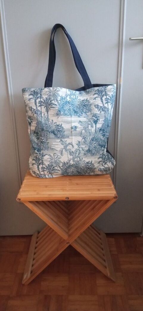 Tote bag panth�re
19 Saint-Chamond (42)